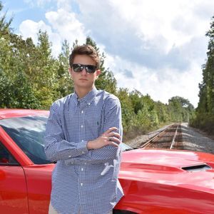 Meet your Posher, Bradee